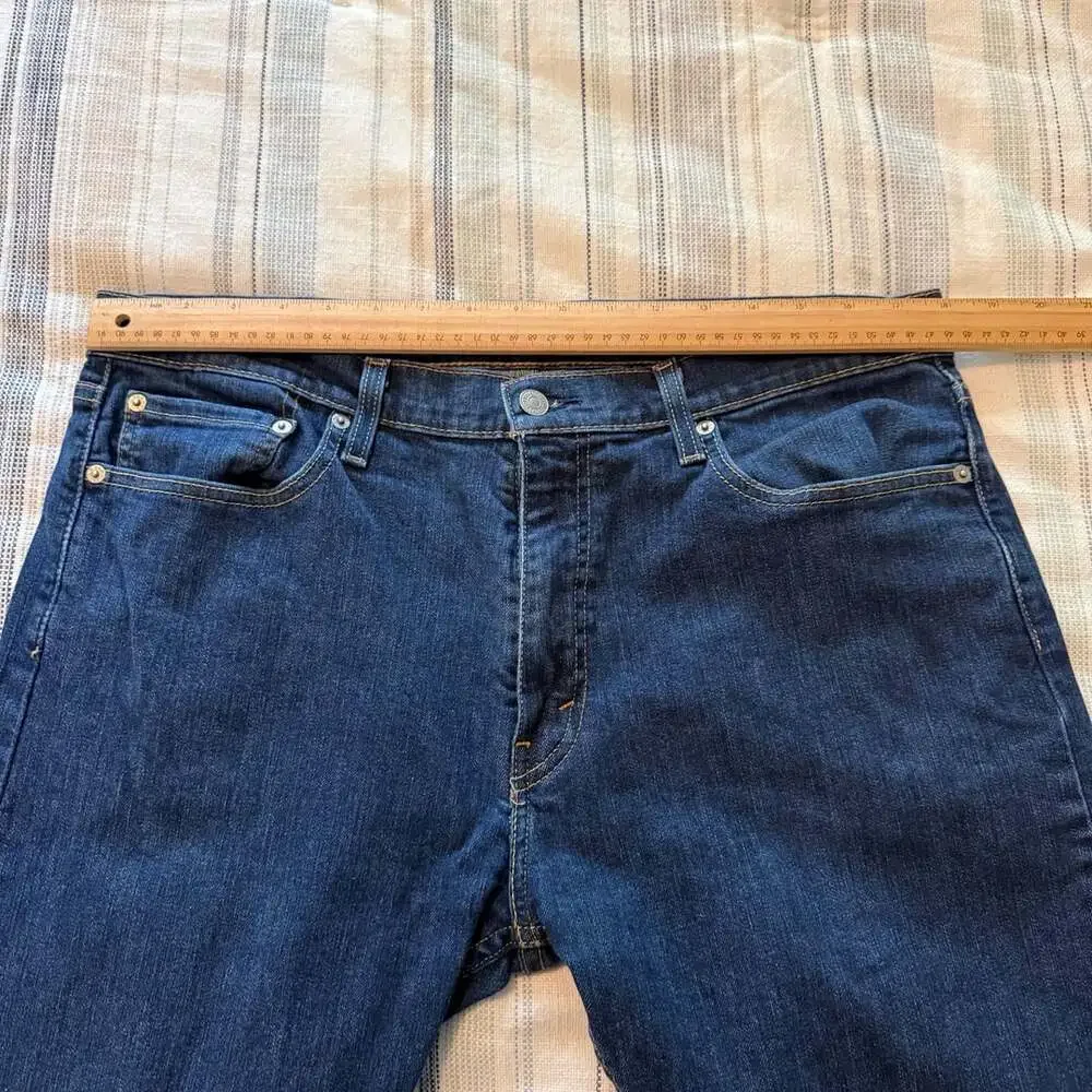 Levi's 513 Slim Straight Jeans Size 36x30 Dark Wash Denim